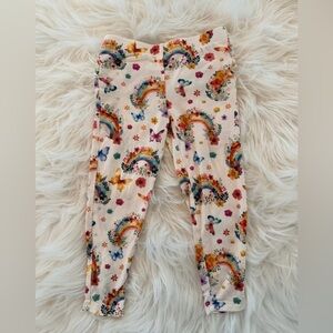 EUC Posh Peanut Lucky Rainbow Ruffle Bottom Leggings 2T